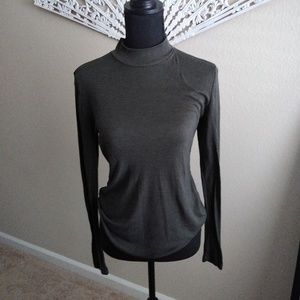 H&M Olive Green Modern Turtleneck